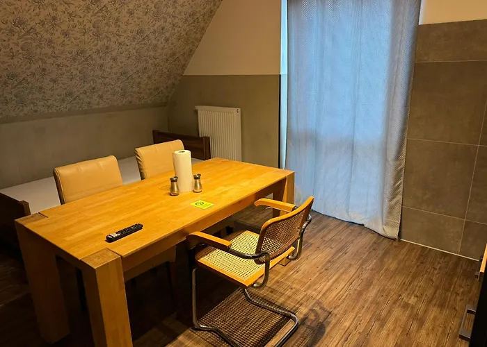 Flaty -apartments 公寓 *